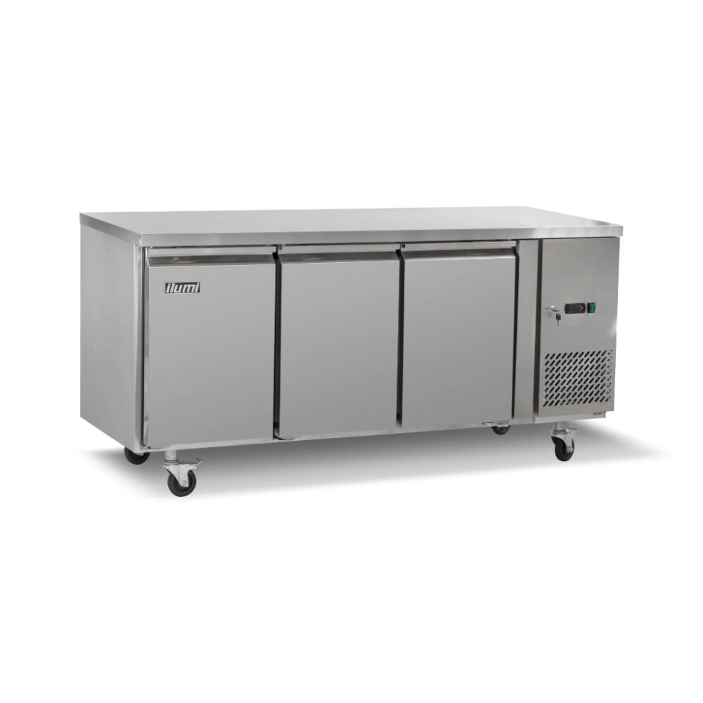 Mesa Refrigerada de 420 Lts con 3 puertas sólidas